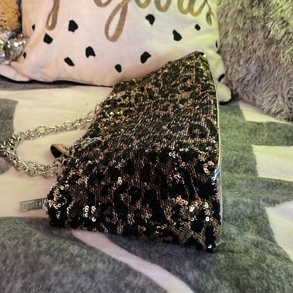 Wild Eye Designs x iceware sequin leopard heel Insulated Wine bag/purse - Picture 10 of 11